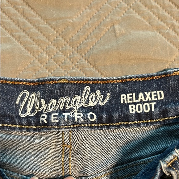 Wrangler Retro Men's Relaxed Boot Fit Denim Jeans - Picture 3 of 4
